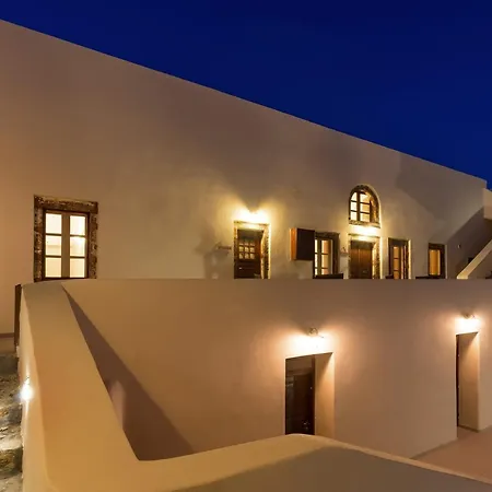 Exquisite Santorini 1 Bedroom Ignia Villa Pyrgos Kallistis