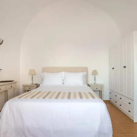 Exquisite Santorini 1 Bedroom Ignia * Pýrgos